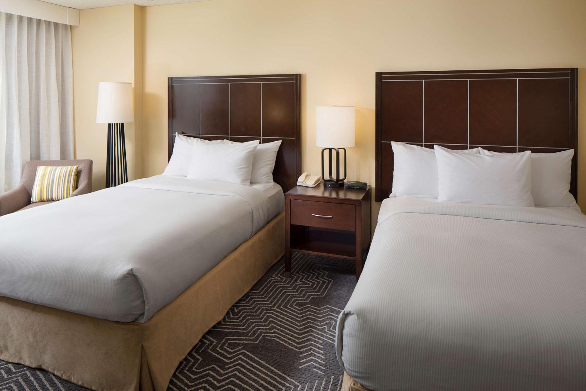 Doubletree By Hilton Los Angeles/Коммерс Экстерьер фото